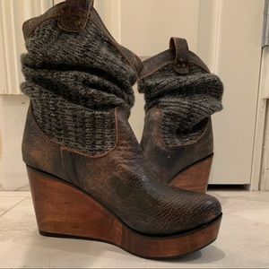 Bed|Stu Bruges wedge boot